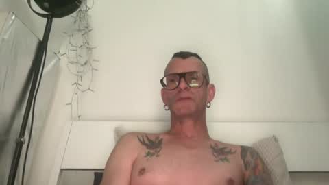 Jonathan Deep online show from July 28, 12:12 pm