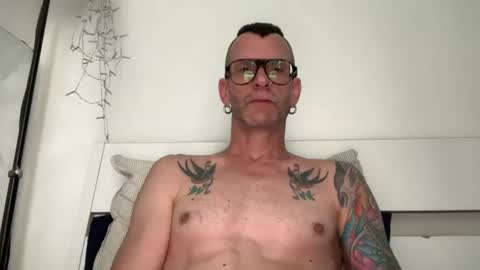 Jonathan Deep online show from July 31, 12:15 pm