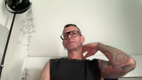 Jonathan Deep online show from August 1, 12:59 pm