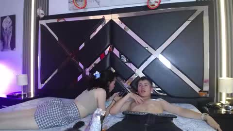 oblivionlove online show from December 16, 9:42 pm