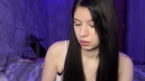 Amelia online show from November 19, 8:14 am