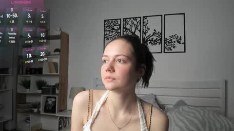 Snapshot of obsidiva chatting on February 4, 8:14 pm Elis online show from February 4, 8:14 pm