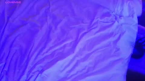 obviousproduct online show from July 23, 2:53 am