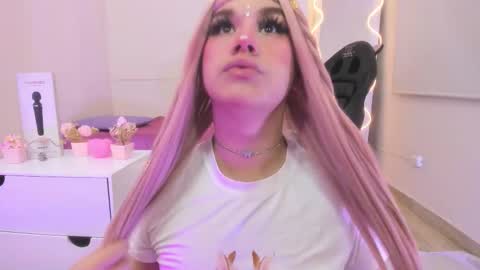 Snapshot of ocean_tay chatting on October 1, 11:05 am ocean_tay online show from October 1, 11:05 am