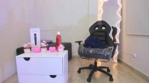 Snapshot of ocean_tay chatting on October 3, 11:18 am ocean_tay online show from October 3, 11:18 am