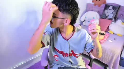 Cris online show from April 25, 3:42 am