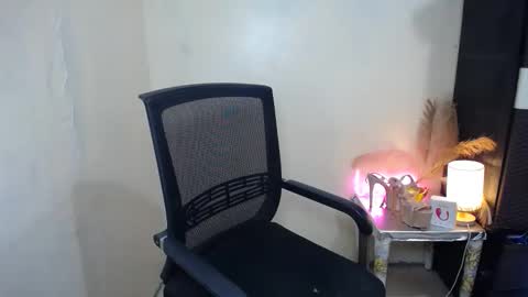 Kyla online show from October 1, 1:33 am