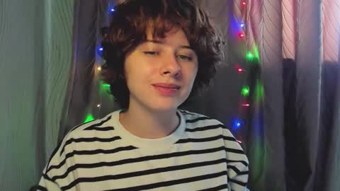 Evie online show from September 26, 10:41 am