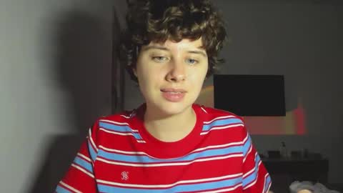 Evie online show from February 1, 10:47 am