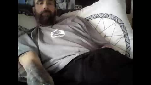 oedipe666cam online show from December 15, 2:21 pm