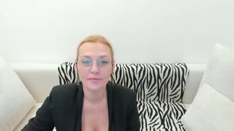 oeigesmik online show from April 14, 9:26 am