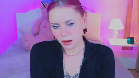 Ofelia 3 online show from October 10, 9:52 am
