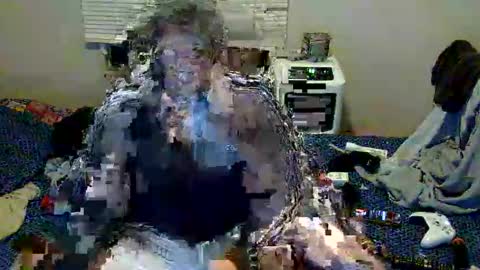 Snapshot of oflores77 chatting on September 27, 11:15 am oscar flores online show from September 27, 11:15 am