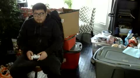 Snapshot of oflores77 chatting on December 17, 2:45 pm oscar flores online show from December 17, 2:45 pm