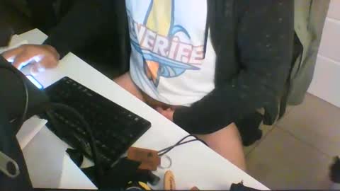 ofmtfs10 online show from March 19, 9:19 pm