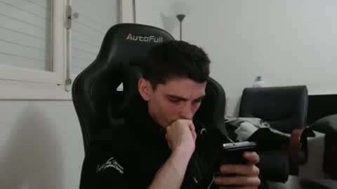 Snapshot of ofsolovicio chatting on November 5, 12:21 am ofsolovicio online show from November 5, 12:21 am