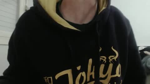 Snapshot of ofsolovicio chatting on November 24, 4:29 pm ofsolovicio online show from November 24, 4:29 pm