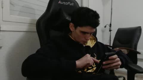 Snapshot of ofsolovicio chatting on November 29, 1:30 am ofsolovicio online show from November 29, 1:30 am