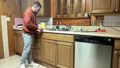 Snapshot of ofthatguy chatting on October 21, 2:12 am ofthatguy online show from October 21, 2:12 am