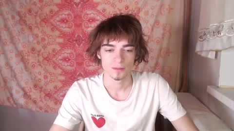 Felix online show from October 31, 4:57 am