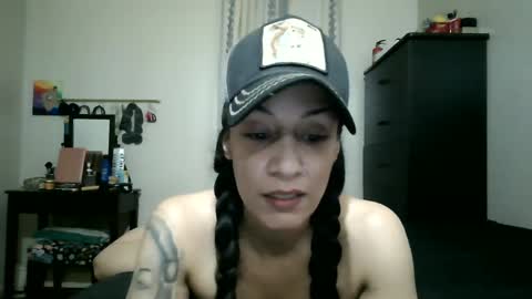 Lit en Cama online show from September 17, 11:06 pm