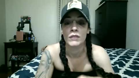Lit en Cama online show from December 19, 4:52 am