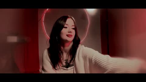 your dear Lilith Chapman online show from December 6, 9:02 pm