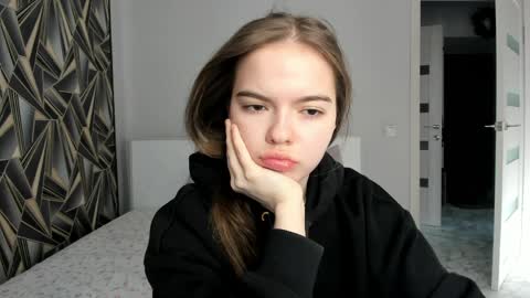 oh_my_lashes online show from April 9, 2:00 am