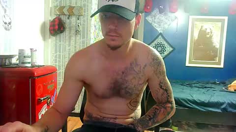 Snapshot of oh_you_know69 chatting on October 24, 6:59 pm who dares toss me some tips lets have fun online show from October 24, 6:59 pm