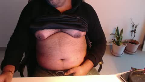 Chubby Gary online show from December 6, 1:55 pm