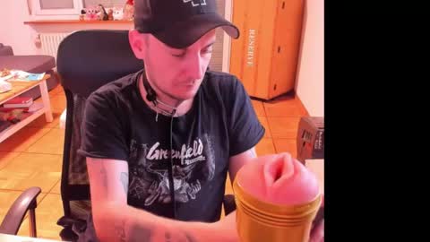 Chris online show from April 13, 4:01 pm