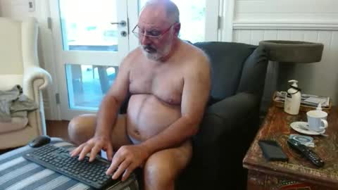 Ohjonny online show from April 18, 3:10 am