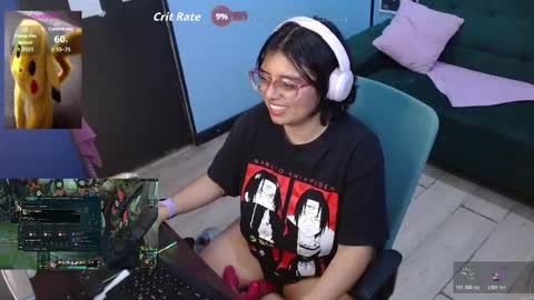 ohmysqueak online show from June 21, 6:05 am