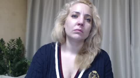 Mari online show from April 10, 1:49 pm