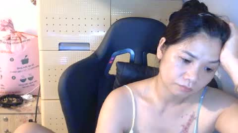 Snapshot of oinjer09 chatting on June 24, 3:44 pm oinjer09 online show from June 24, 3:44 pm