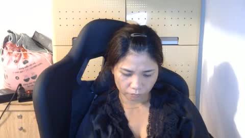 Snapshot of oinjer09 chatting on July 22, 6:49 am oinjer09 online show from July 22, 6:49 am