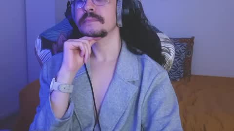 okako online show from April 16, 11:07 pm