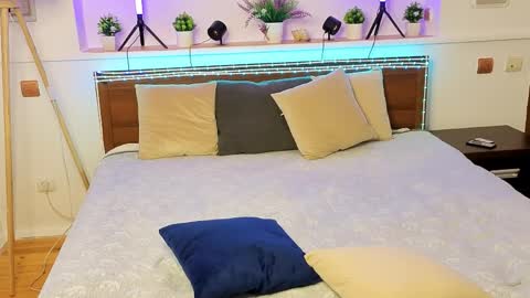 Ami online show from March 27, 8:26 am