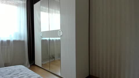            Welcome to my fans page  online show from February 12, 11:49 am