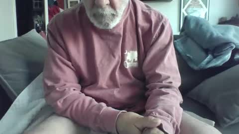 old_bald63 online show from November 26, 8:21 pm