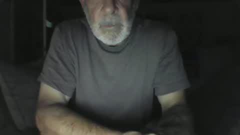 Snapshot of old_bald63 chatting on June 6, 7:02 am old_bald63 online show from June 6, 7:02 am
