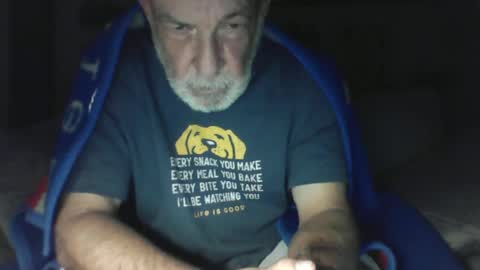 Snapshot of old_bald63 chatting on June 12, 8:35 am old_bald63 online show from June 12, 8:35 am