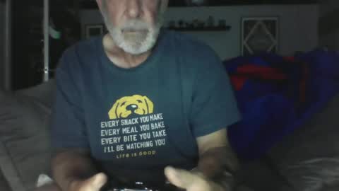 Snapshot of old_bald63 chatting on June 13, 8:34 am old_bald63 online show from June 13, 8:34 am