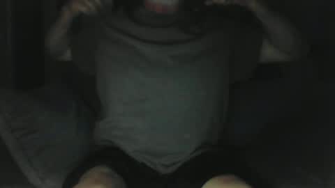 Snapshot of old_bald63 chatting on June 17, 7:22 am old_bald63 online show from June 17, 7:22 am