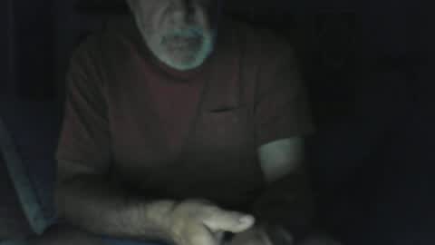 Snapshot of old_bald63 chatting on June 22, 8:22 am old_bald63 online show from June 22, 8:22 am