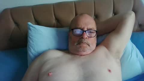 old_fkr online show from December 17, 9:50 am