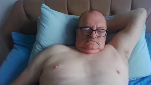 old_fkr online show from February 23, 9:11 am