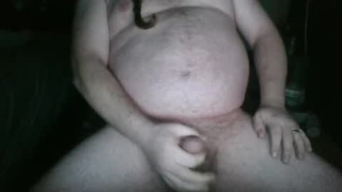 Snapshot of oldballs402 chatting on December 22, 6:06 am Oldballs402 online show from December 22, 6:06 am