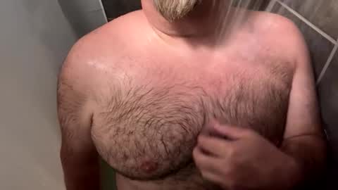 Snapshot of oldbones2 chatting on September 28, 12:27 am oldbones2 online show from September 28, 12:27 am