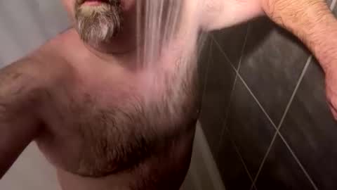 Snapshot of oldbones2 chatting on November 5, 2:00 am oldbones2 online show from November 5, 2:00 am